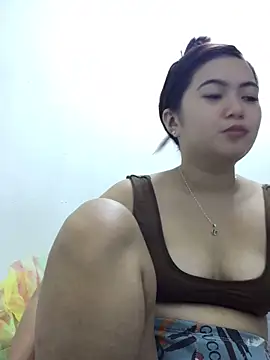 XxxHotCouples4u online show from October 19, 2025, 10:49 am