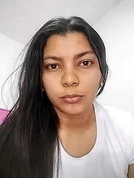 Snapshot of MyaShy chatting on February 3, 2026, 6:46 pm MyaShy online show from February 3, 2026, 6:46 pm