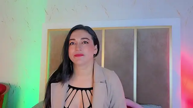 Snapshot of Elizabeth_bennett_6 chatting on November 5, 2025, 11:54 am Elizabeth bennett 6 online show from November 5, 2025, 11:54 am