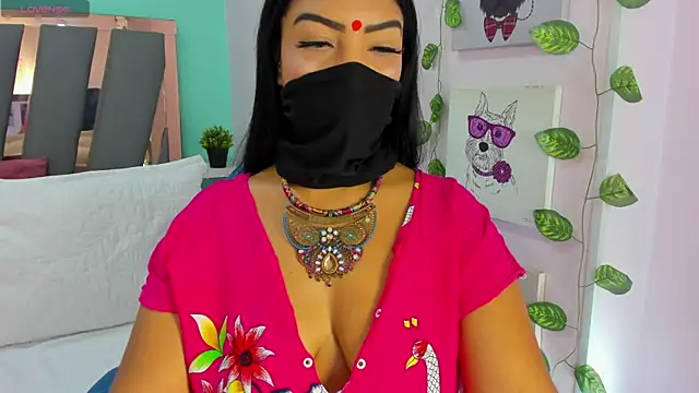 Snapshot of Iniya_Parul chatting on May 21, 2026, 1:51 pm Iniya Parul online show from May 21, 2026, 1:51 pm