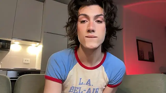 kira yoshika9e online show from March 14, 2026, 9:09 pm