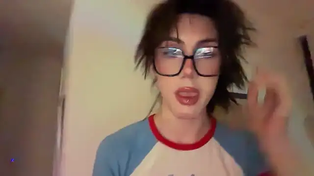 kira yoshika9e online show from April 5, 2026, 6:16 pm