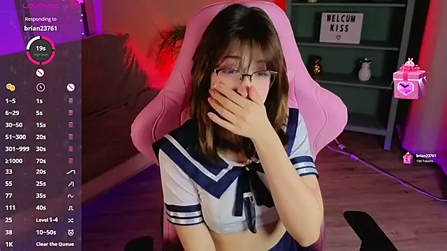 Soffi Toffi online show from November 20, 2025, 10:26 am