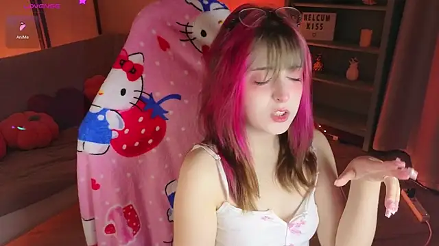 Soffi Toffi online show from March 18, 2026, 12:19 pm