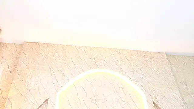 Antonella Russo1 online show from March 28, 2026, 1:33 pm