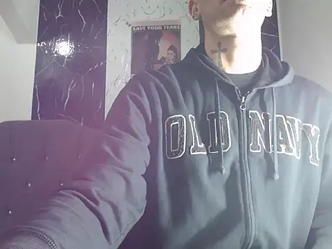 Stormandloganxxx online show from December 18, 2025, 1:28 pm