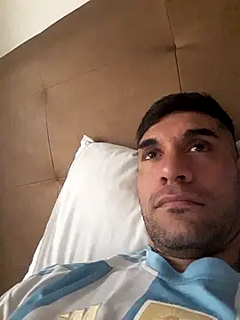 Snapshot of Stormandloganxxx chatting on February 15, 2026, 10:06 pm Stormandloganxxx online show from February 15, 2026, 10:06 pm