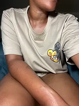 WaterMommy online show from November 30, 2025, 8:13 pm