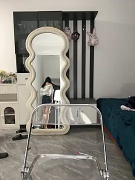 littlesluttycat online show from February 11, 2026, 6:13 pm