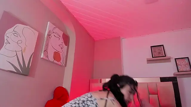 Eviiece online show from October 29, 2025, 3:09 am