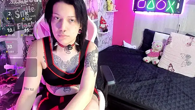 AuroraChannn online show from November 24, 2025, 10:42 pm