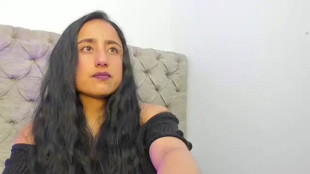 Snapshot of Samanta_Fischer chatting on November 10, 2025, 1:54 pm Samanta Fischer online show from November 10, 2025, 1:54 pm