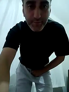 Snapshot of ahmetblk95 chatting on October 23, 2025, 9:13 pm ahmetblk95 online show from October 23, 2025, 9:13 pm