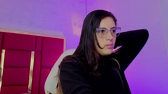 moon winy online show from April 21, 2026, 12:00 pm