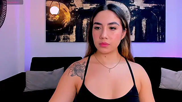 AnnieMonroe1 online show from December 19, 2025, 2:24 pm