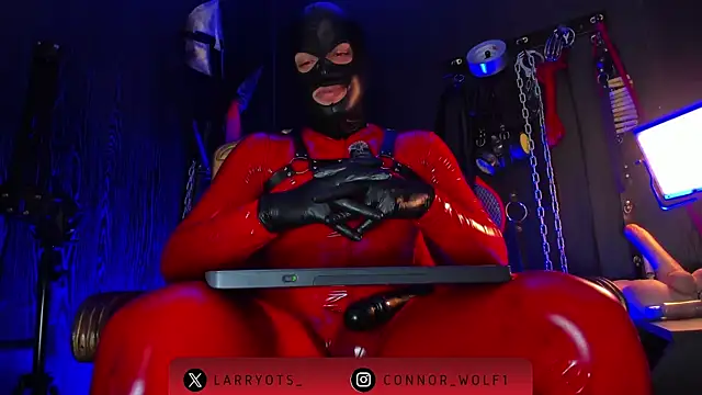 Snapshot of Master_Connor_BDSM chatting on June 26, 2026, 10:36 pm Master Connor BDSM online show from June 26, 2026, 10:36 pm