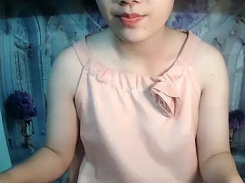 Snapshot of Lyna_207 chatting on November 8, 2025, 8:29 pm Lyna 207 online show from November 8, 2025, 8:29 pm