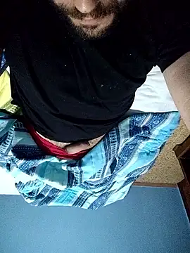 GluingPerson online show from January 13, 2026, 5:46 am