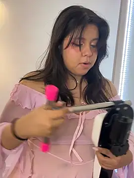 Snapshot of _Bella_7 chatting on February 2, 2026, 2:32 am Bella 7 online show from February 2, 2026, 2:32 am