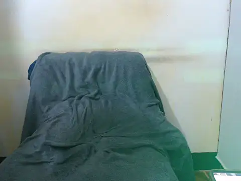 HotAsianHailey69 online show from October 21, 2025, 3:13 pm