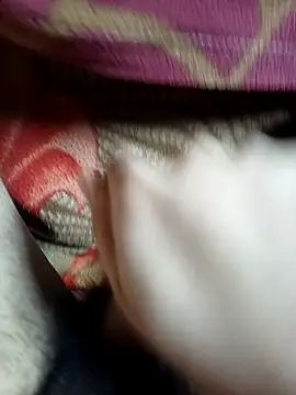 Snapshot of Soumyajit129ommk chatting on November 16, 2025, 9:37 am Soumyajit129ommk online show from November 16, 2025, 9:37 am