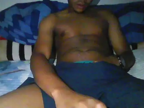 Snapshot of sexybulldozer chatting on October 23, 2025, 7:01 pm sexybulldozer online show from October 23, 2025, 7:01 pm