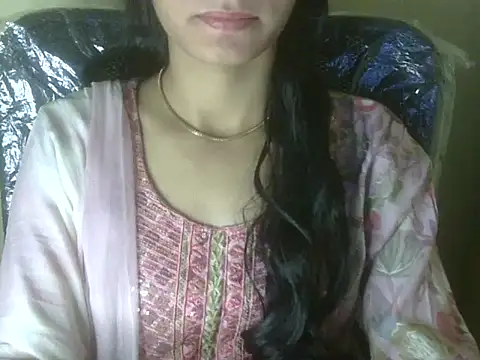 Shezi N online show from November 28, 2025, 2:31 pm