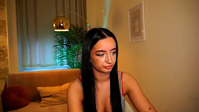  blackpearlll online show from March 18, 2026, 4:43 pm