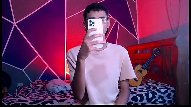 gsusss feet online show from February 3, 2026, 4:45 pm