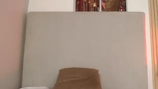 Snapshot of miel_alisha chatting on January 31, 2026, 7:11 pm miel alisha online show from January 31, 2026, 7:11 pm