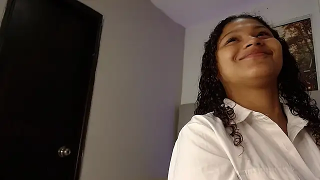 Snapshot of miel_alisha chatting on February 27, 2026, 12:49 pm miel alisha online show from February 27, 2026, 12:49 pm