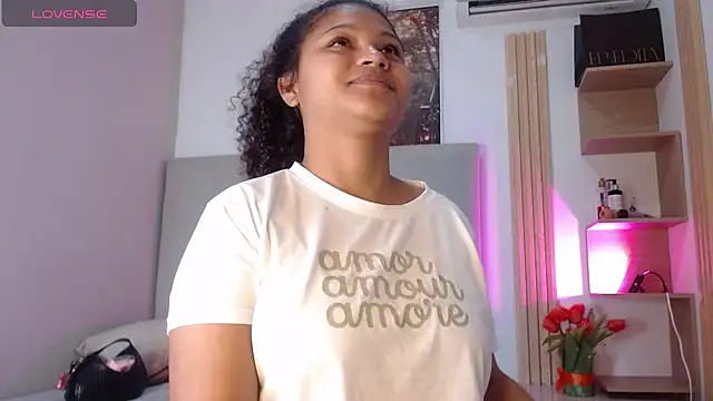 miel alisha online show from March 21, 2026, 2:20 pm