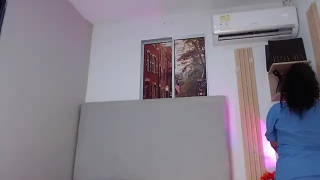 miel alisha online show from March 24, 2026, 12:21 pm