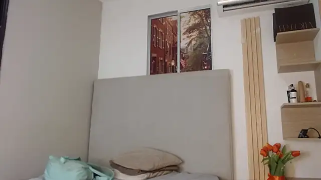 miel alisha online show from March 25, 2026, 12:22 pm