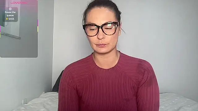 Snapshot of Mandyrheaa chatting on December 19, 2025, 12:17 am Mandyrheaa online show from December 19, 2025, 12:17 am