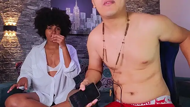 Snapshot of charlotenoah chatting on October 17, 2025, 8:22 pm charlotenoah online show from October 17, 2025, 8:22 pm