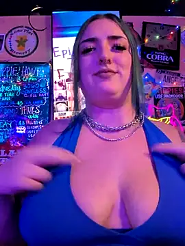 ImKatMeow online show from April 14, 2026, 5:24 am