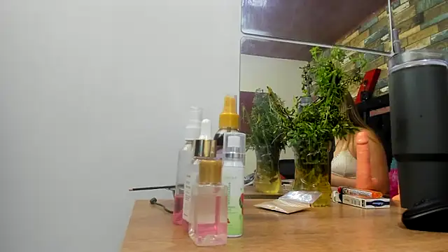 Zultana Mor online show from November 22, 2025, 3:05 am