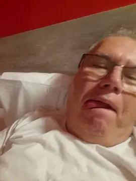 Snapshot of Scorpions2025 chatting on November 7, 2025, 1:05 am Scorpions2025 online show from November 7, 2025, 1:05 am