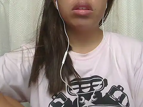 Snapshot of ChubbyButty chatting on April 1, 2026, 12:00 am ChubbyButty online show from April 1, 2026, 12:00 am