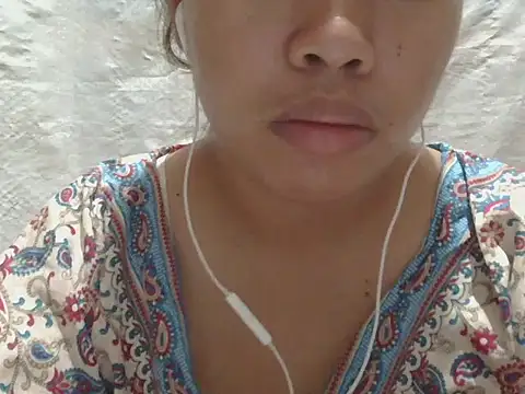 Snapshot of ChubbyButty chatting on April 13, 2026, 11:16 am ChubbyButty online show from April 13, 2026, 11:16 am