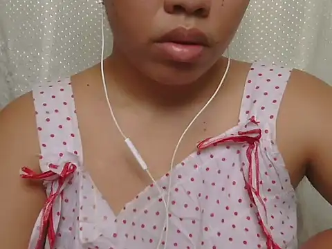 Snapshot of ChubbyButty chatting on April 28, 2026, 2:27 am ChubbyButty online show from April 28, 2026, 2:27 am