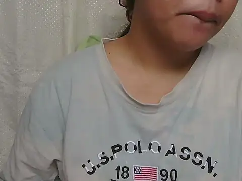 Snapshot of ChubbyButty chatting on May 1, 2026, 12:04 am ChubbyButty online show from May 1, 2026, 12:04 am