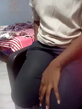 Snapshot of Chocopie_Girl chatting on November 16, 2025, 3:34 am Chocopie Girl online show from November 16, 2025, 3:34 am