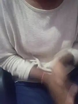 Snapshot of Chocopie_Girl chatting on December 2, 2025, 4:07 am Chocopie Girl online show from December 2, 2025, 4:07 am