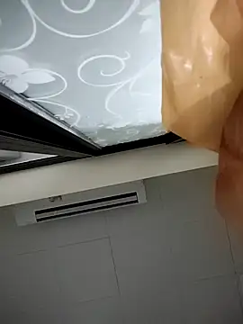 Sinhlinh2020 online show from March 14, 2026, 9:53 pm