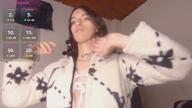 Snapshot of Scarlett_crastrawberry chatting on November 27, 2025, 9:06 pm Scarlett crastrawberry online show from November 27, 2025, 9:06 pm