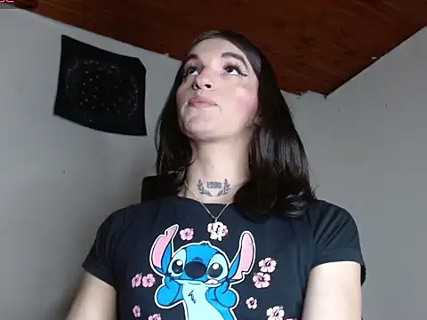 Scarlett crastrawberry online show from May 14, 2026, 12:39 am