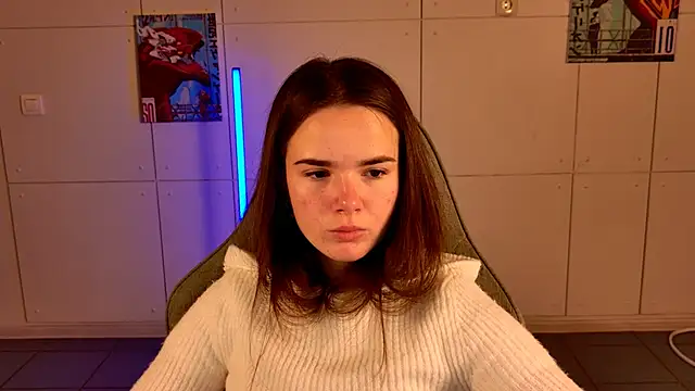 May Bloom online show from October 27, 2025, 5:11 am