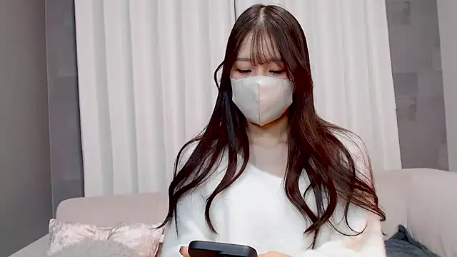 LOVE MIREI LOVE online show from February 6, 2026, 11:13 am